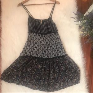 WALLFLOWER Sz Lg-Juniors navy floral tunic/dress